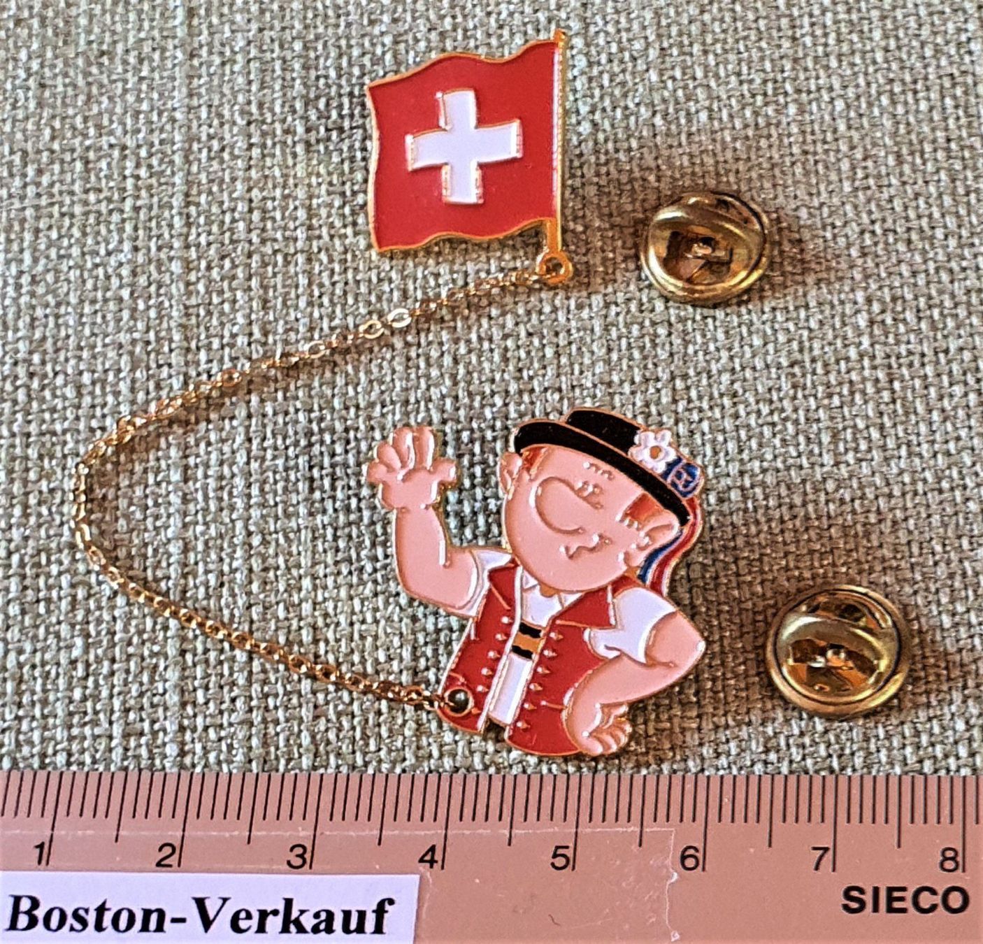 Placchette & Badge: E425 Pin Schweizer Fahne & Senn – Usato da Reinach BL venduto da Boston-Verkauf 2
