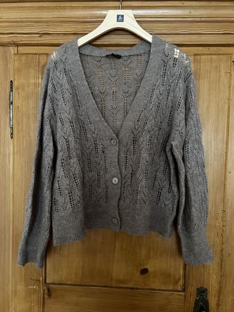 Feine warme Strickjacke M