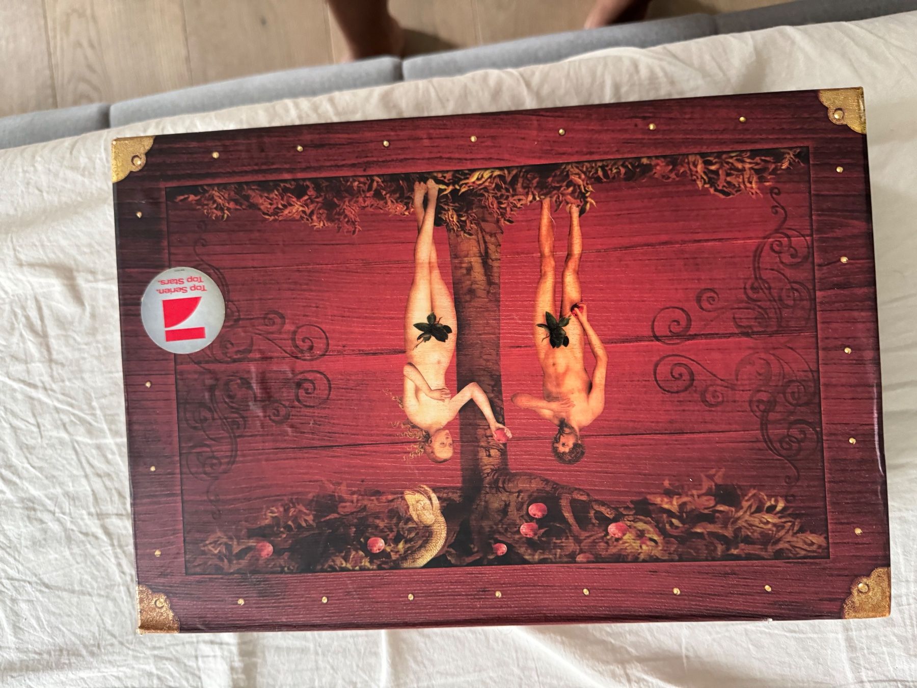 Tutti i DVDs: Desperate Housewifes DVD Koffer – Usato da Au ZH venduto da joy_2b8z