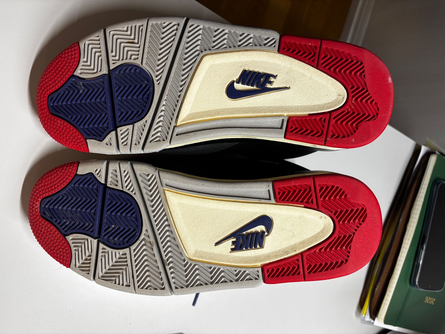 Jordan Scarpe da uomo: AIR JORDAN 4 RETRO-RARE AIR – Usato da Essertines-Yverdon venduto da aureljos_pics 3