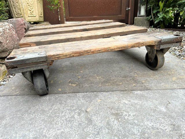 Rivestimenti per pavimenti: TrAnspoRteR – Usato da Winkel venduto da zeho 1