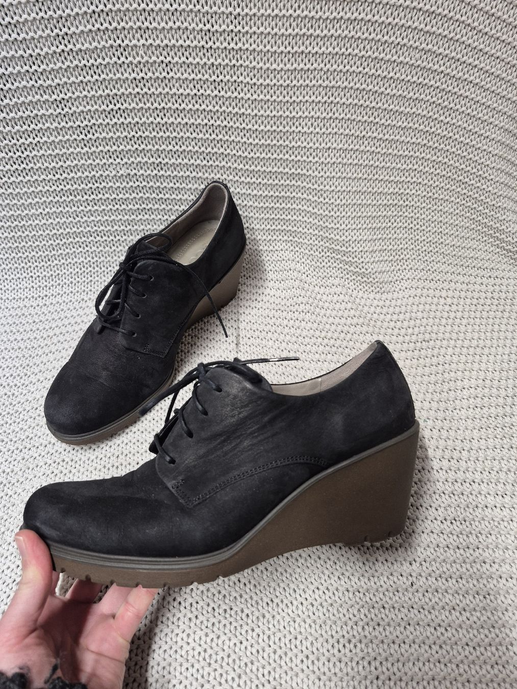 Ecco Damenschuhe: Ecco Plateau-Absatz Schuhe Gr.39 Leder, schwarz – Gebraucht aus Merligen von muss_haben 1