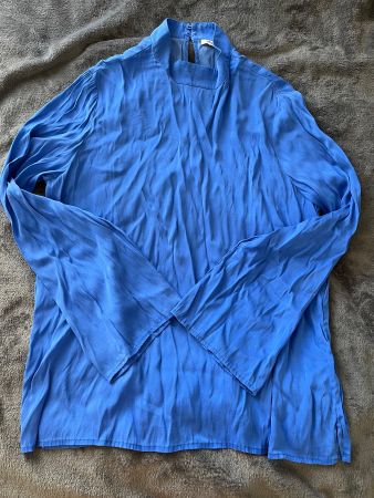 Beautiful elegant silk blouse size L
