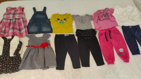 Kinderkleidung Set Mädchen Grösse 80/86 guter Zustand