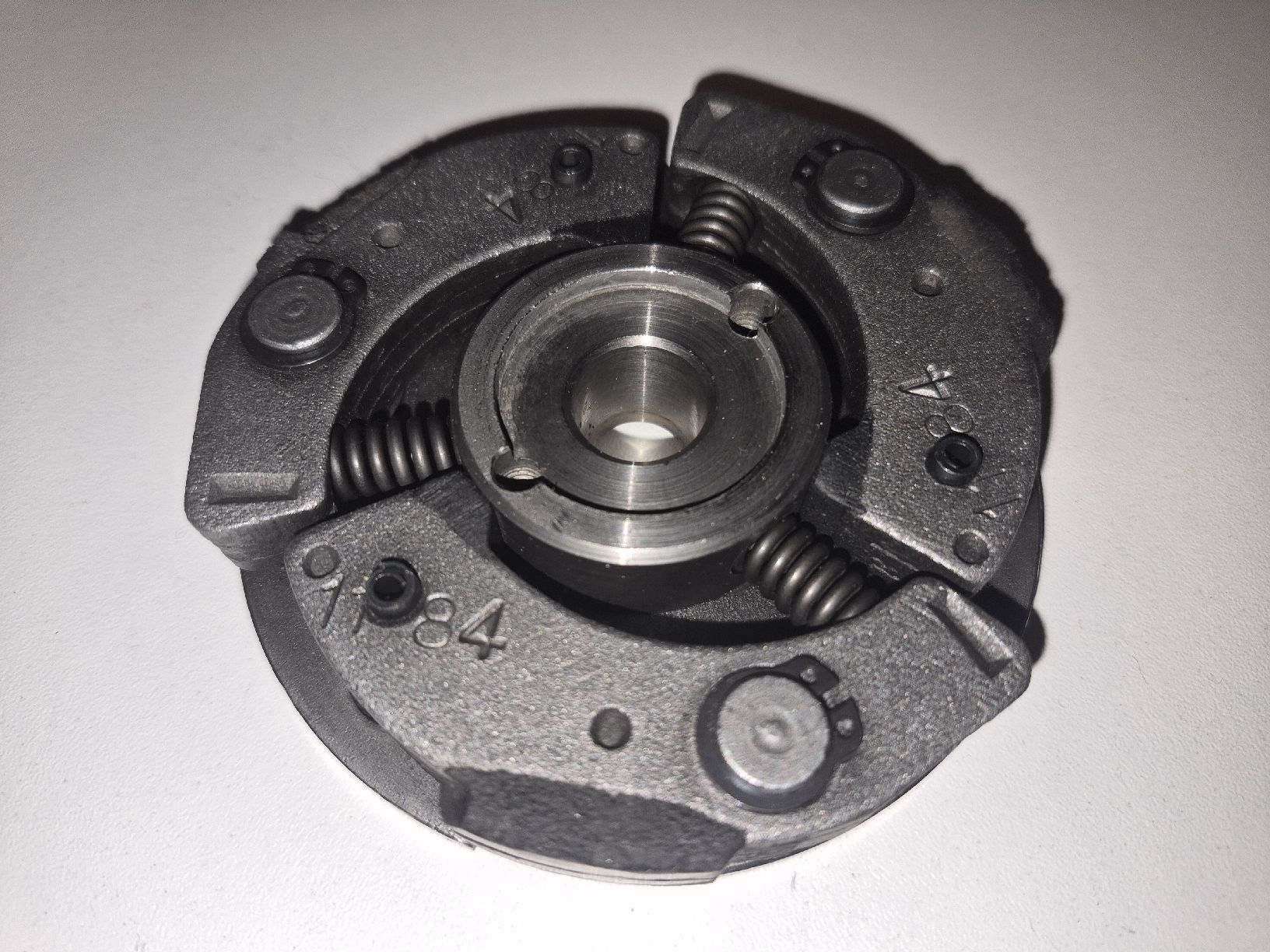 Puch Mofa-Ersatzteile: Puch E50 Kupplung 3-Backen Surflex – Gebraucht aus Belp von intru