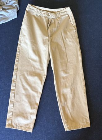 Pantalon beige coupe droite 