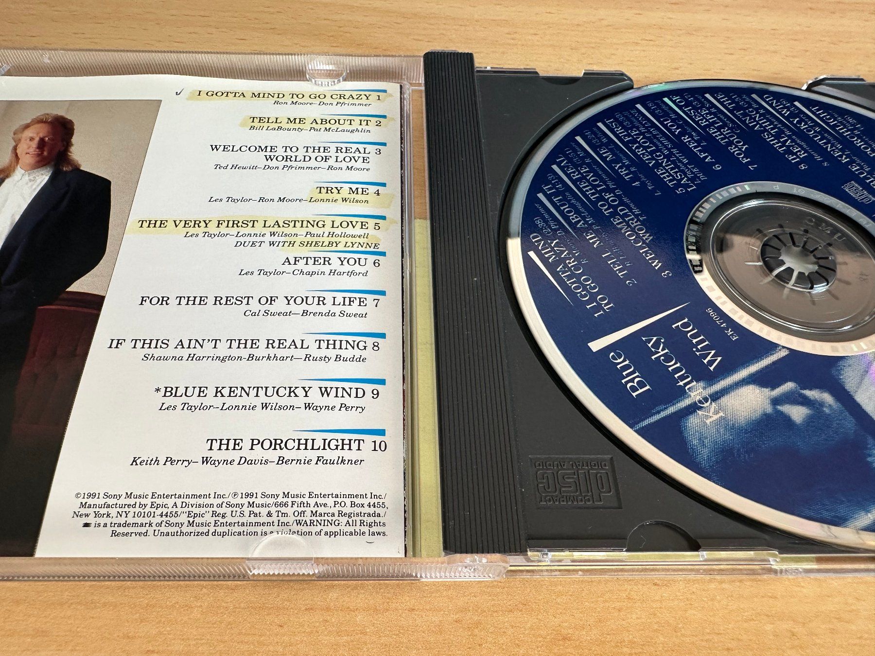 CD: Les Taylor – Blue Kentucky Wind – Usato da Rikon im Tösstal venduto da Alpenmutz 2