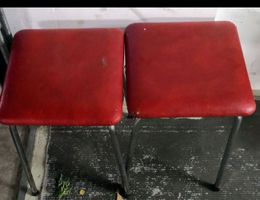2 Tabourets Vintage, en similicuir rouges et Métal