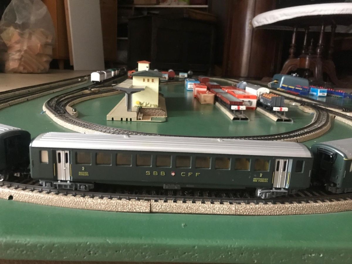 Märklin Modellini di ferrovie: Märklin h0 Modelleisenbahn – Usato da Flawil venduto da Andrin.g97 7