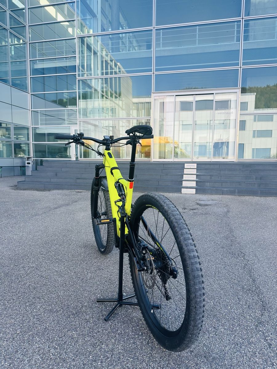 Specialized Velos: Specialized E-Bike Levo – Gebraucht aus Geroldswil von Eba2 2