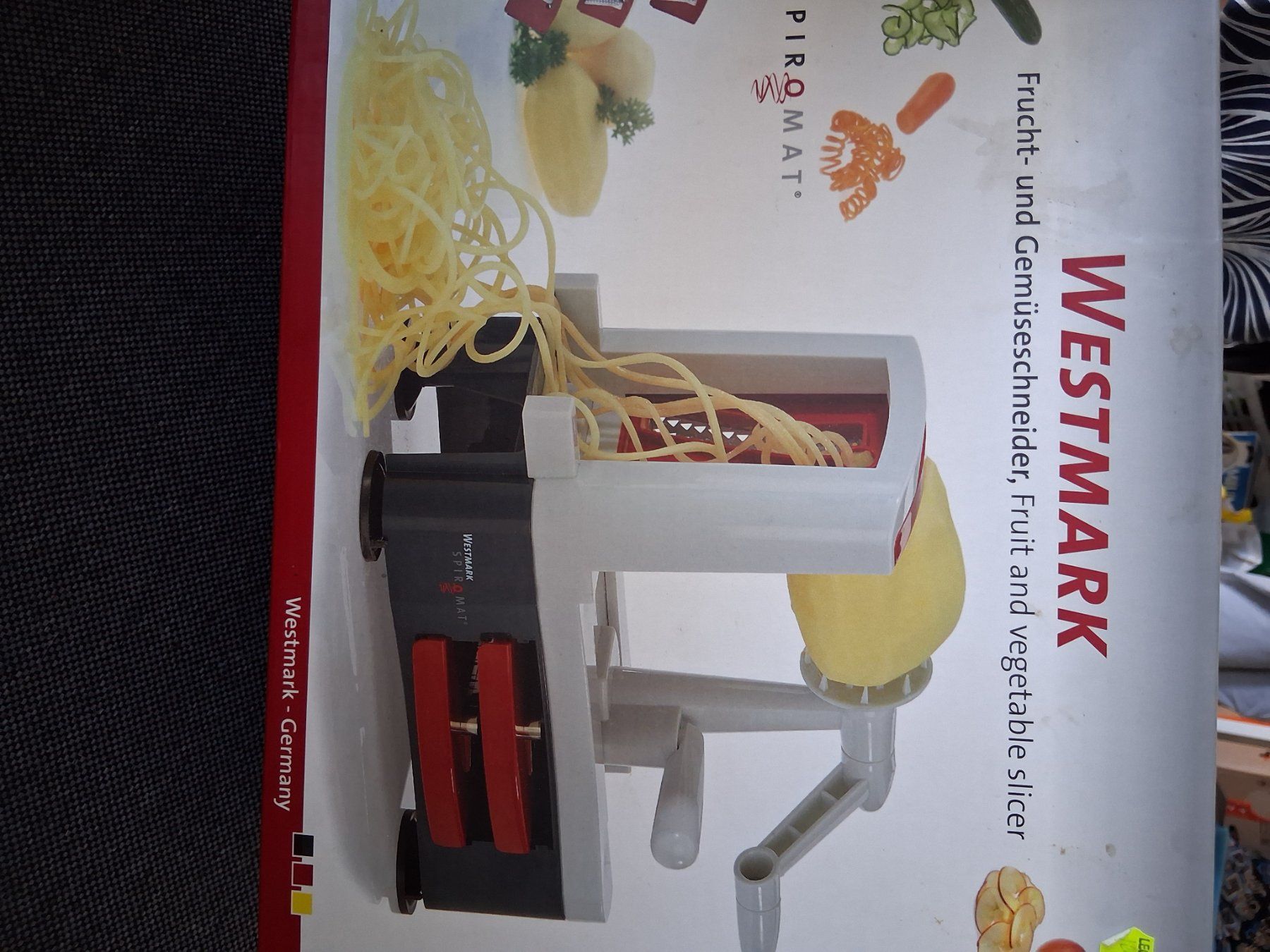 Elettrodomestici da cucina: Westmark Spiralschneider Spiromat mit Verpackung – Usato da Zürich venduto da Dario5