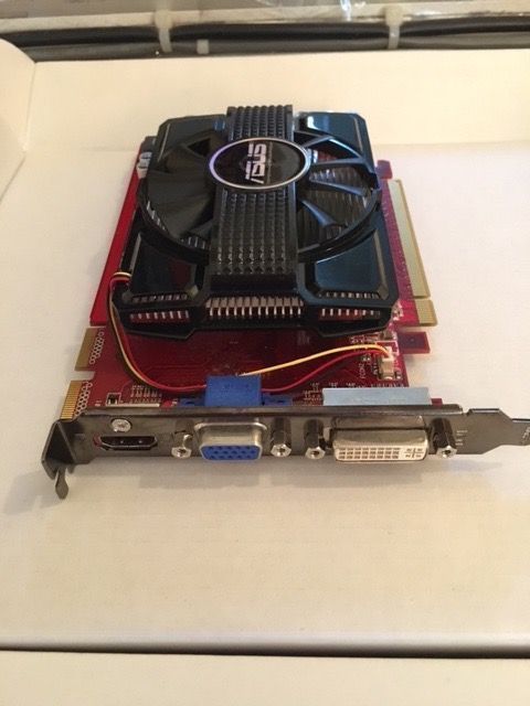 Asus Schede grafiche: Asus EAH5670 1GB – Usato da Zürich venduto da maxxam36 2