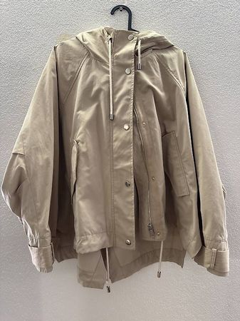 ZARA Beige Jacke