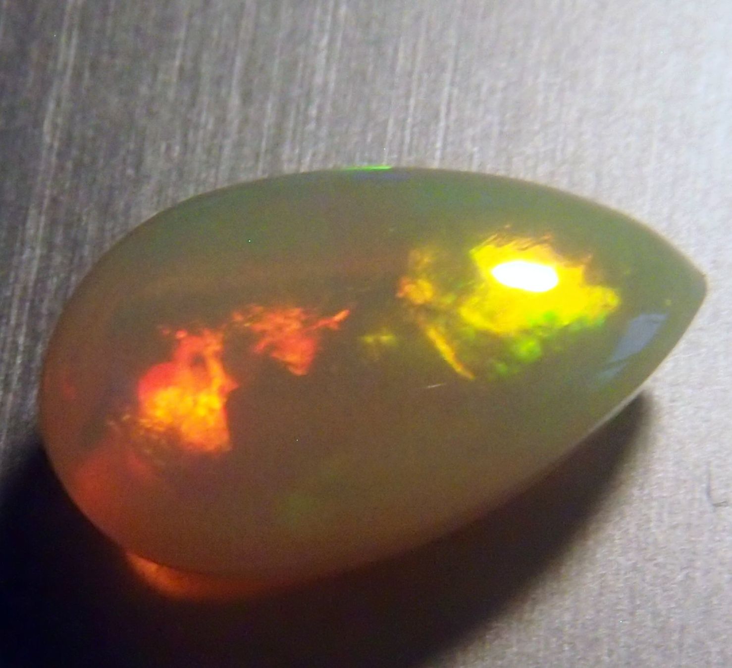 Pietre preziose: 4,5 ct. Top-funkelnder WELO-Feueropal! Intensive Funken – Nuovo e nell'imballaggio originale da Reinach BL venduto da Marblue 7