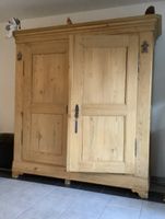 Antiker Biedermeier Bauerschrank um 1900
