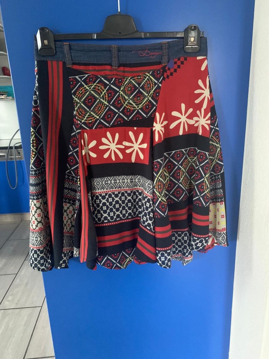 Desigual Gonne: Desigual-Jupes – Nuovo (secondo la descrizione) da Niedergösgen venduto da 7591 2