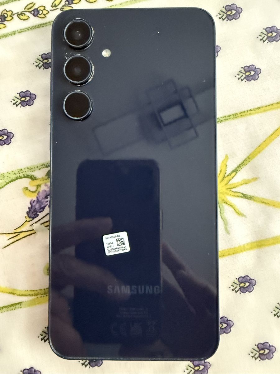 Samsung Telefoni cellulari / Smartphones: Samsung Galaxy A55 128 GB Awesome Navy – Usato da Wolfhausen venduto da The_shark 1