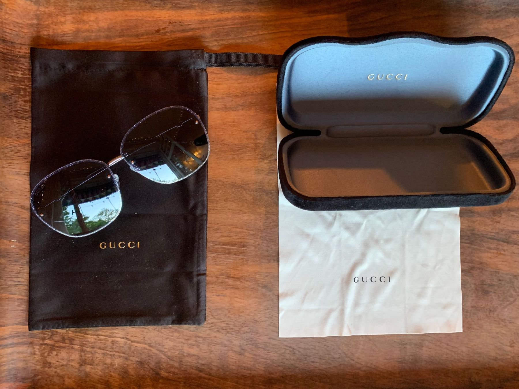 Gucci Occhiali & Lenti: Gucci Sonnenbrille mit Originalzubehör – Nuovo (secondo la descrizione) da Thun venduto da Crown7 5