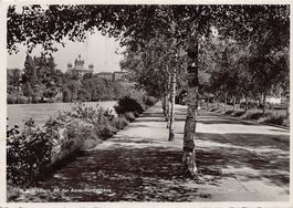Bern, An der Aare, Bundeshaus, gelaufen 1948