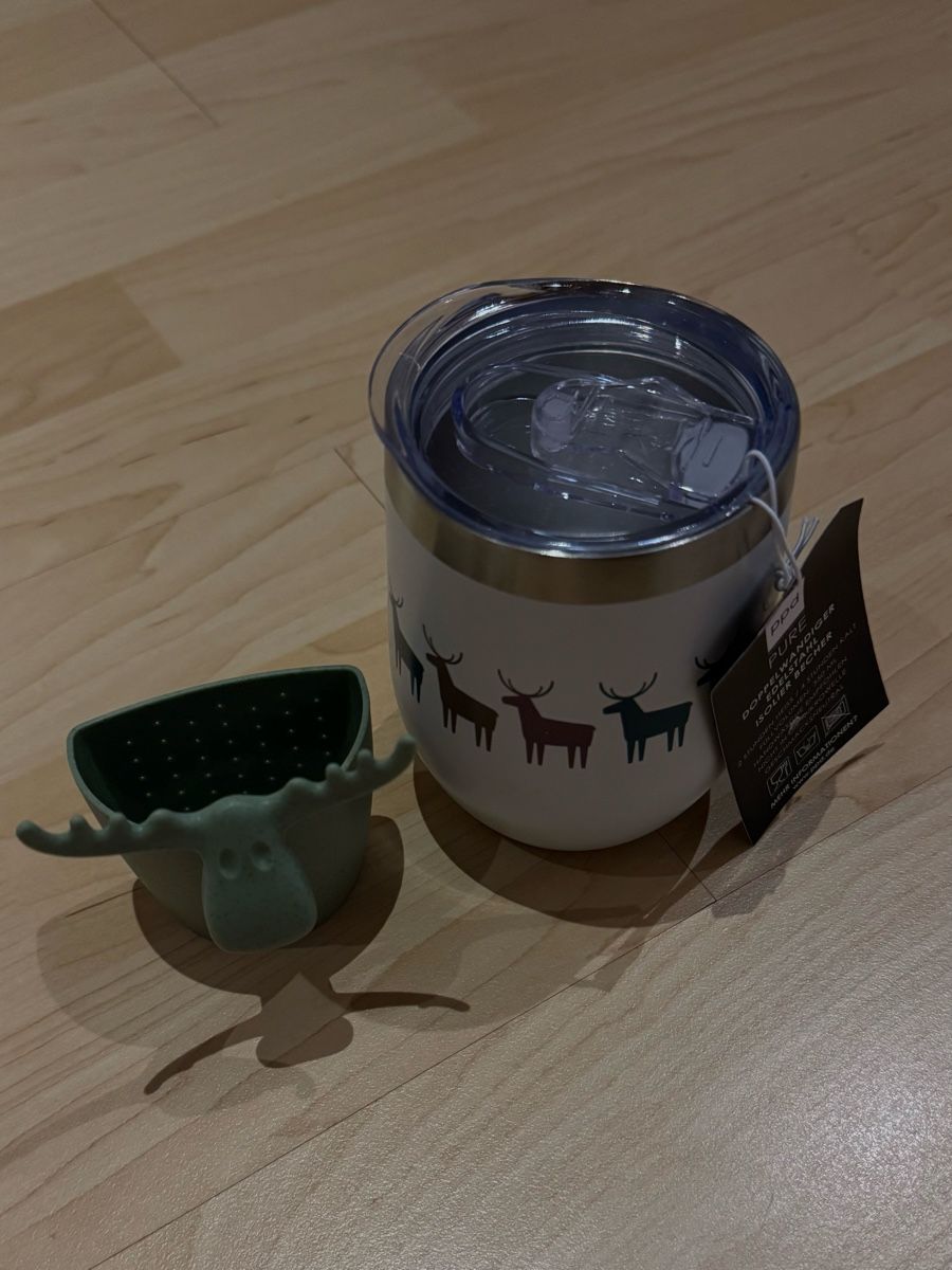 Tassen: Isolierbecher mit Elch-Design, neu! – Neu und originalverpackt aus Tuggen von jess_gls06