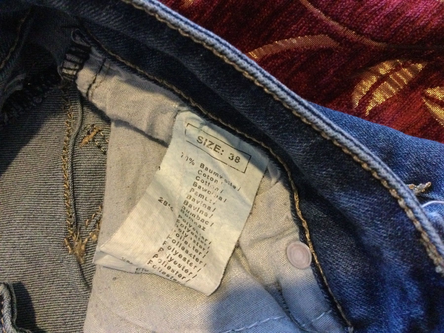Jeans: Jeans Damen Gr 38 – D'occasion à Zürich par Herbion1 3