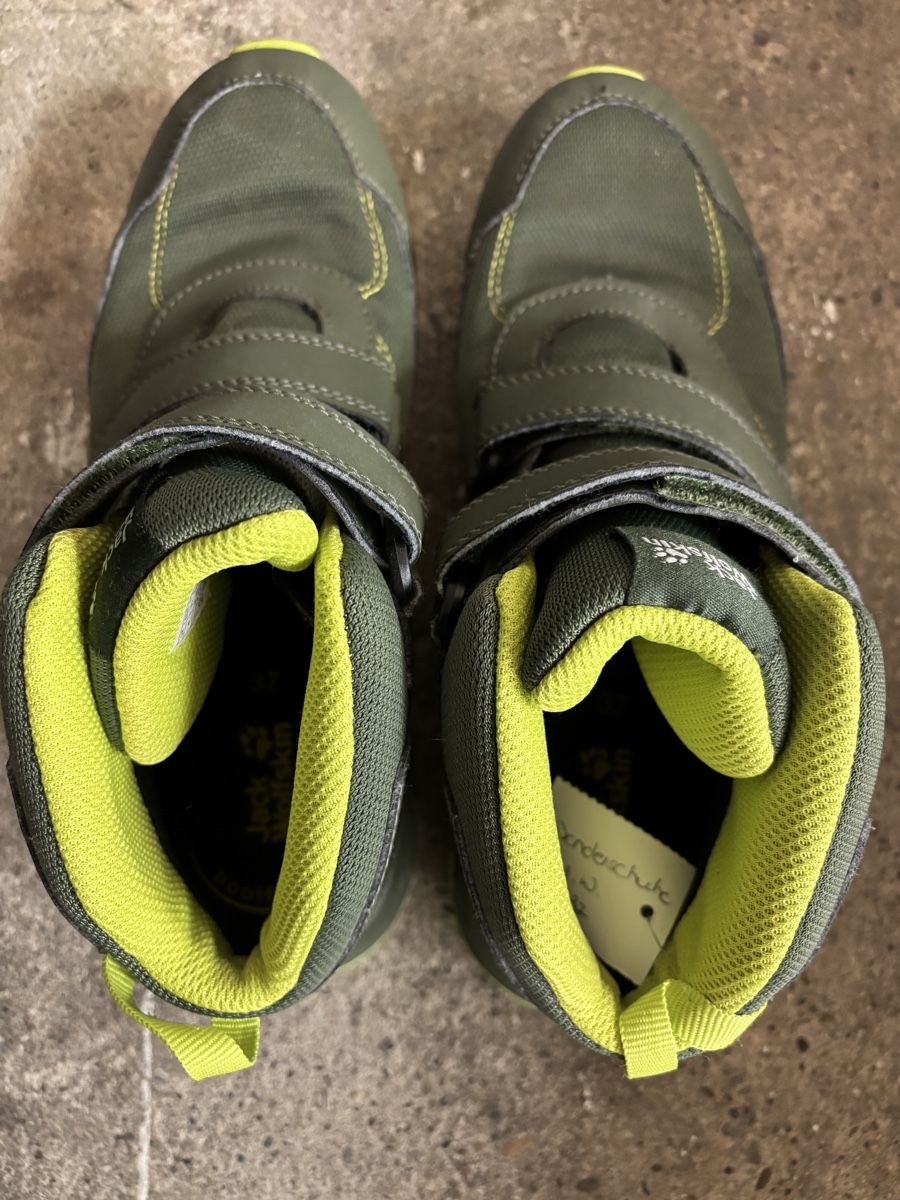 Jack Wolfskin Scarpe per ragazzi: Jack Wolfskin Wanderschuhe Jungs, Grösse 37 – Usato da Büren an der Aare venduto da Nikito2001 4