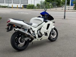 Sportmotorrad weiss guter Zustand