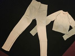 Sportset Damen Leggings und Langarmshirt Grösse M neu