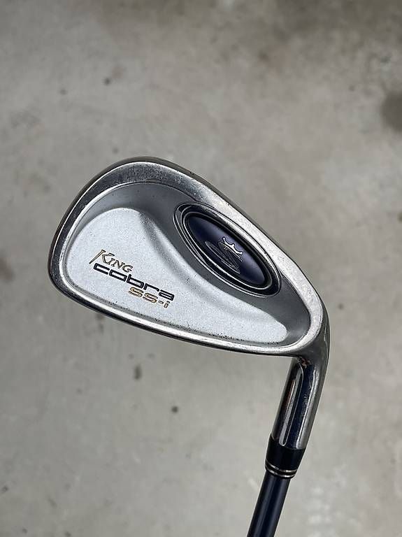 Schläger & Sets: Cobra Eisen 7 Damen, Grip neu – Gebraucht aus Bern von mia_8nfn