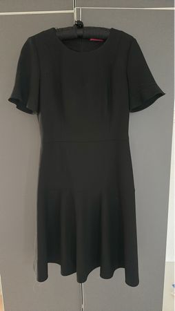 Damen Kleid Hugo Boss schwarz Kurzarm neuwertig