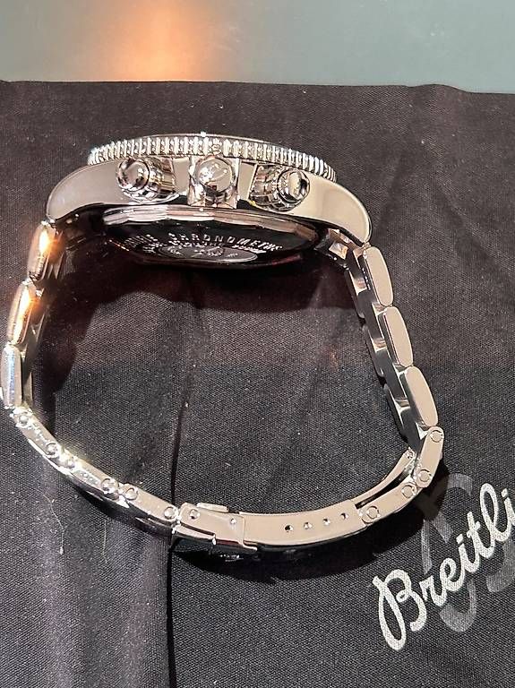 Breitling Orologi: Breitling Superocean Chonograph M2000  Top Zustand – Usato da Schwerzenbach venduto da bub_hk6z 4