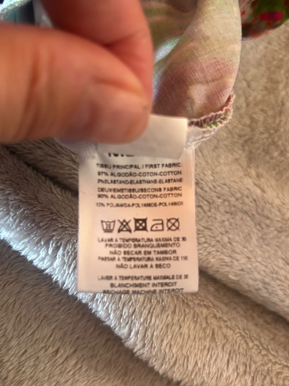 Kleider: Maloka robe – Neu (gemäss Beschreibung) aus Val-d'Illiez von Dombou 4