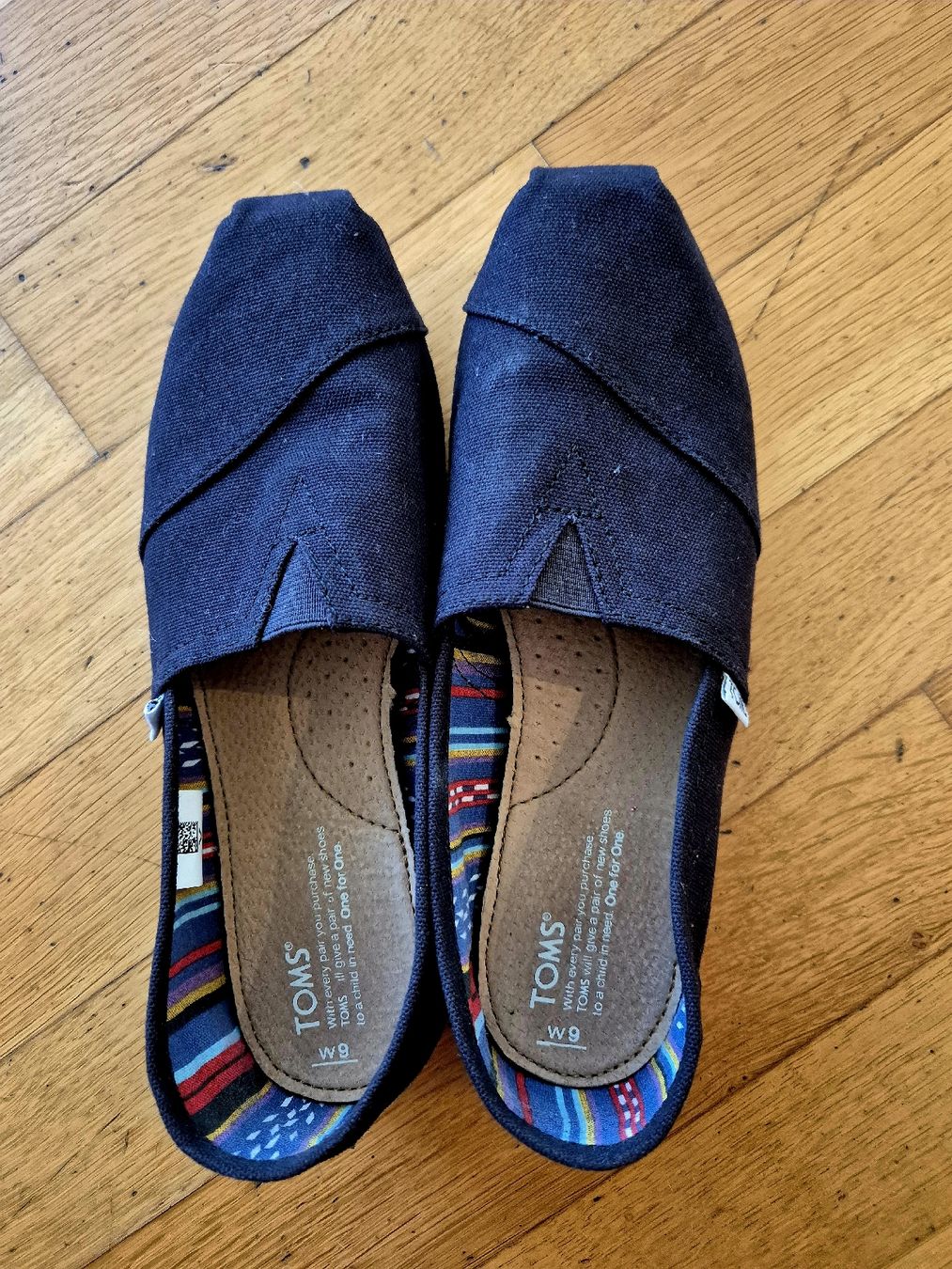 Scarpe da donna: TOMS Schwarz Grösse 9 – Usato da Malters venduto da deborah__
