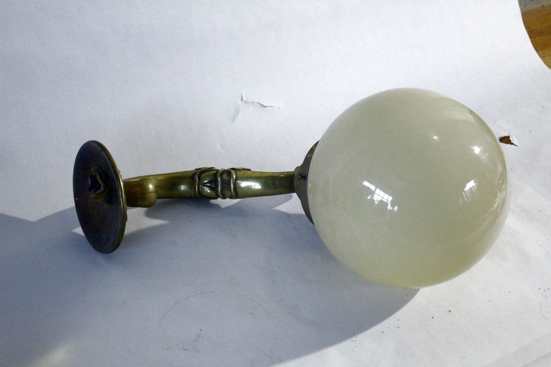 Lampade: Grosse, massive WANDLEUCHTE, Historismus von REGENT – Usato da Bern venduto da kultiges 9