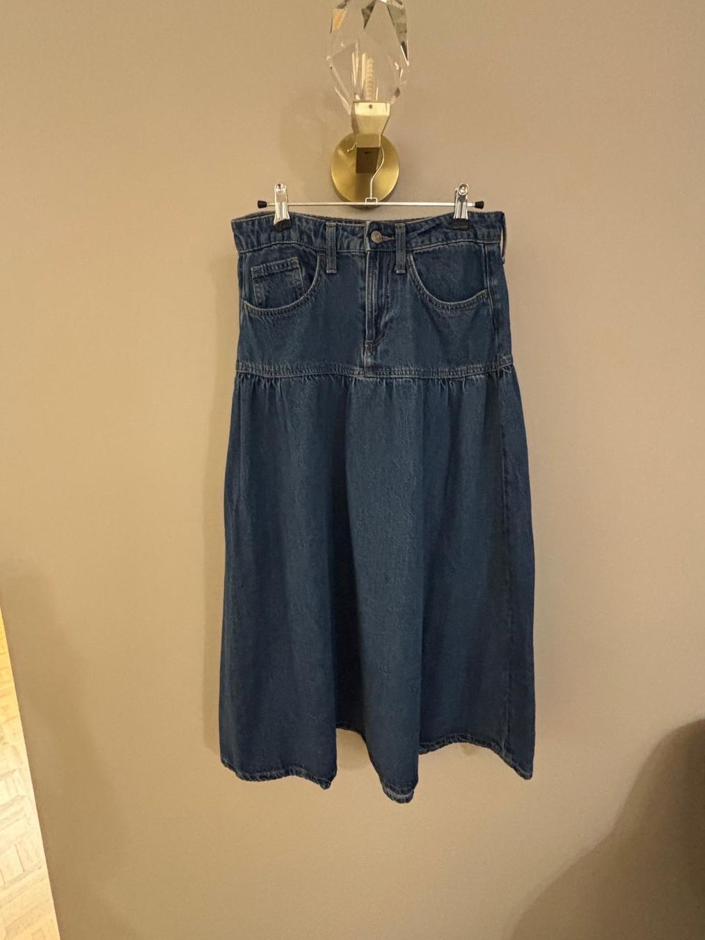 H&M Jupes: Jupe H&M T36 jean – D'occasion à Conches par chn_hgl6
