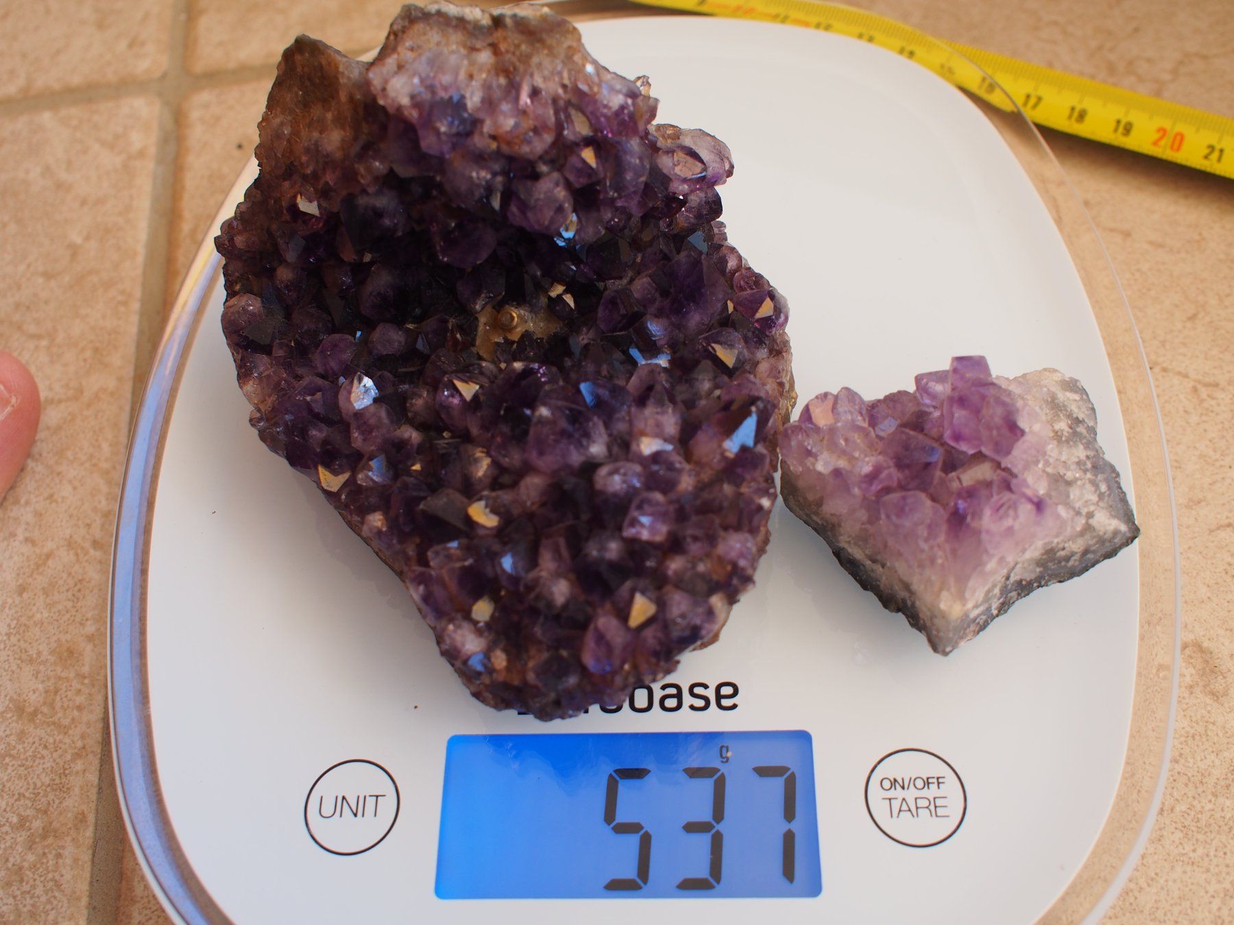 Mineralien & Heilsteine: 6. 2 améthystes, cristal brut – Gebraucht aus Ovronnaz von Etagne68 2