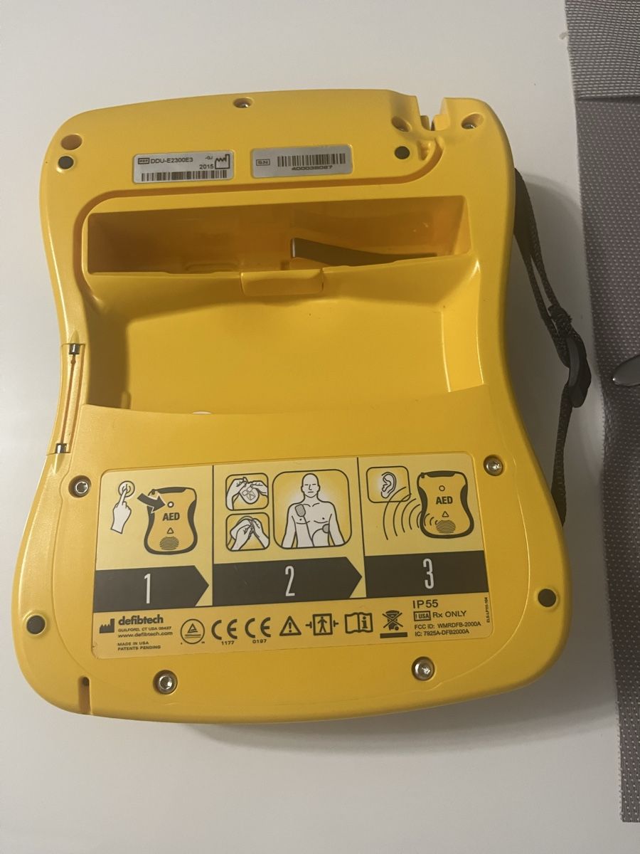 Attrezzature mediche: Défibrillateur Defibtech Lifeline VIEW – Nuovo (secondo la descrizione) da Chavannes-prés-Renens venduto da Noku_1 1