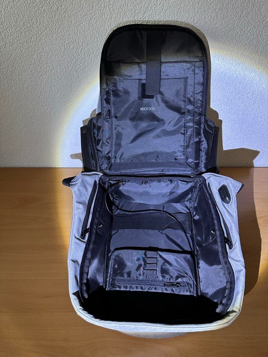 Zaini: XD Design Anti-Theft Backpack pink – Usato da Trimbach venduto da Goldchild_8 2