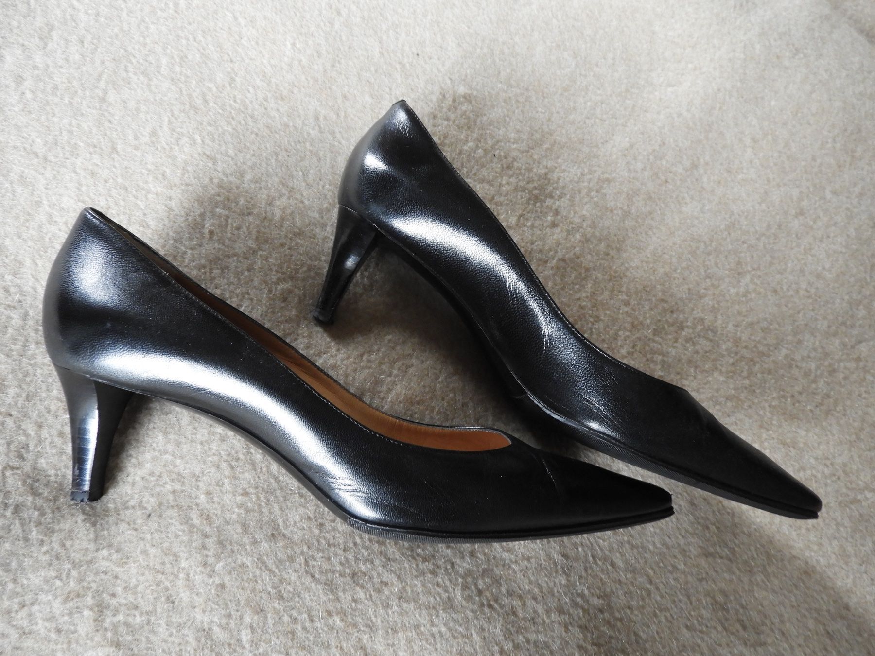 Bally Chaussures femmes: Bally Pumps – Neuf (Voir description) à Les Charbonnières par up-art