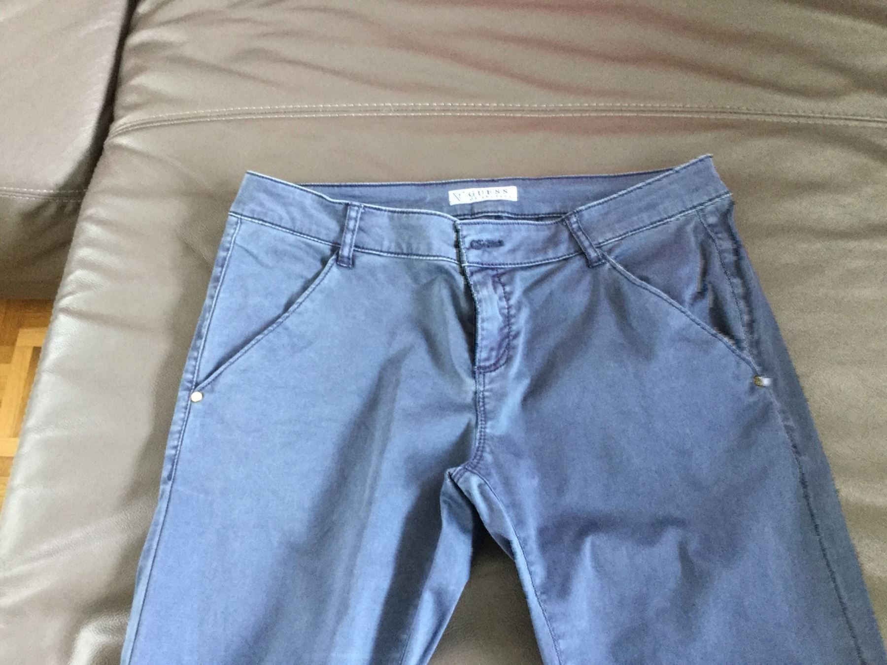 Guess Pantalons: Hose Guess – D'occasion à Horw par Benny017 1