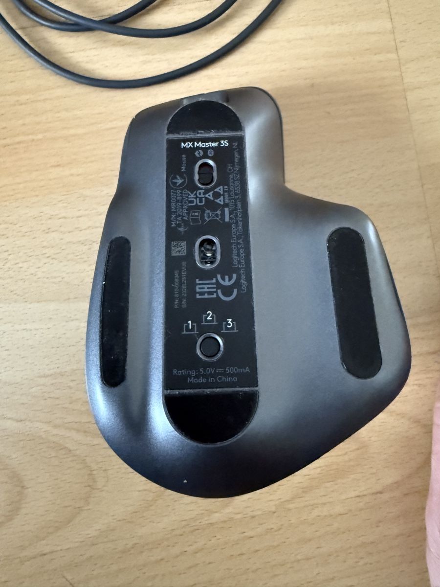 Logitech Maus: Logitech MX Master 3S Maus kabellos schwarz TOP ZUSTAND – Gebraucht aus Toffen von barkeeper13 3