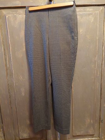 H&M . 7/8 Hose 36