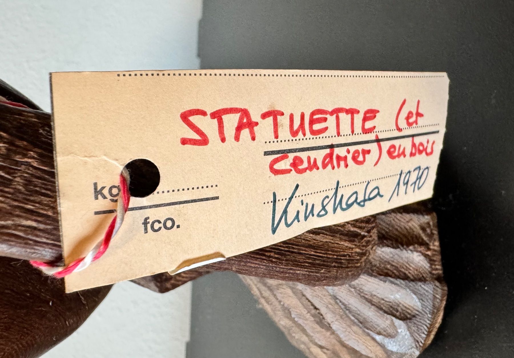 Sculture & Statue: Zedernholz Statue Kinshasa 1970 – Usato da Meilen venduto da specials4sale 3