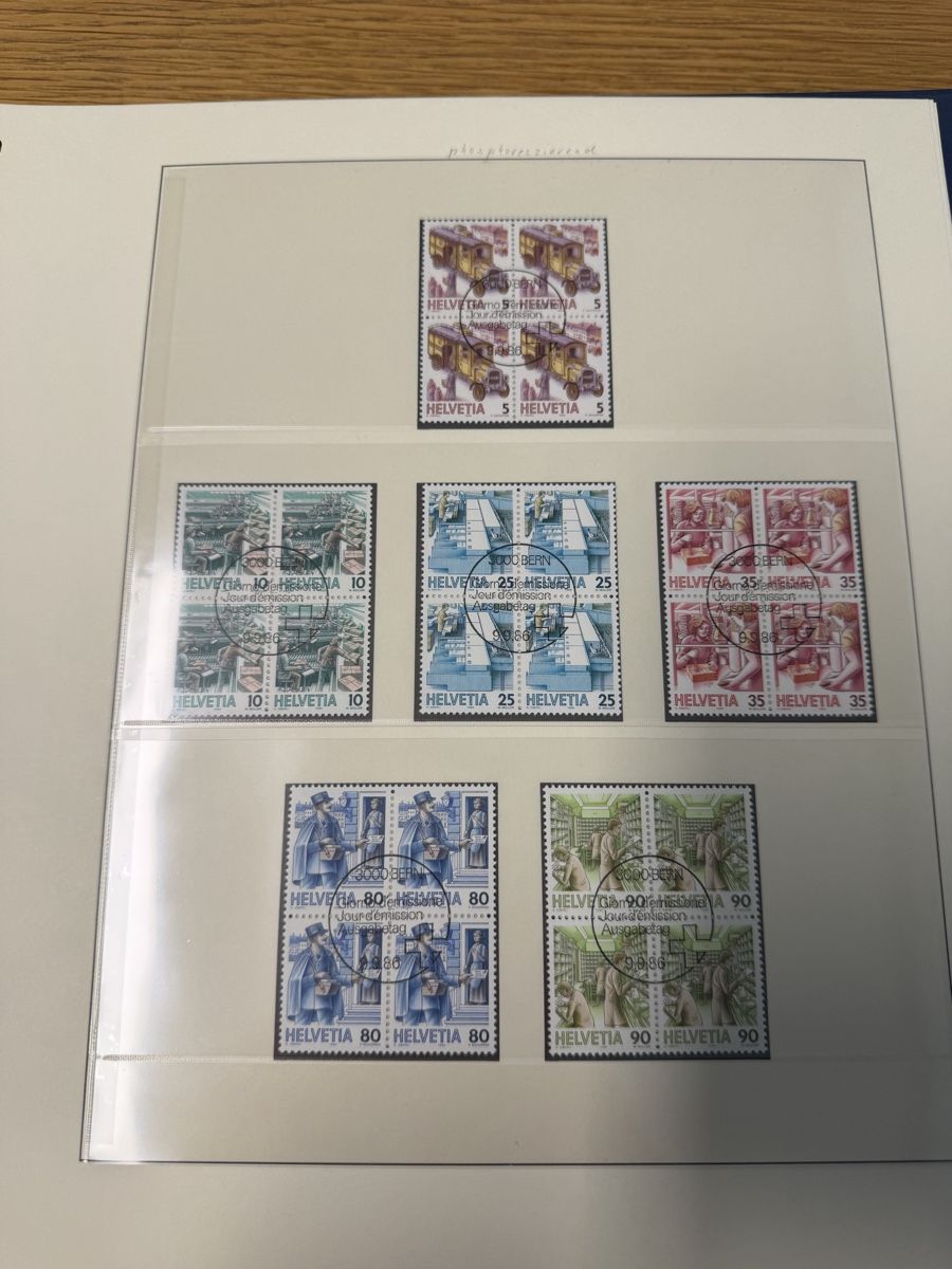 Alle Briefmarken: Album mit 4er Blöcke 1981 bis 1990 – Neu (gemäss Beschreibung) aus Murgenthal von Tina_4055 4
