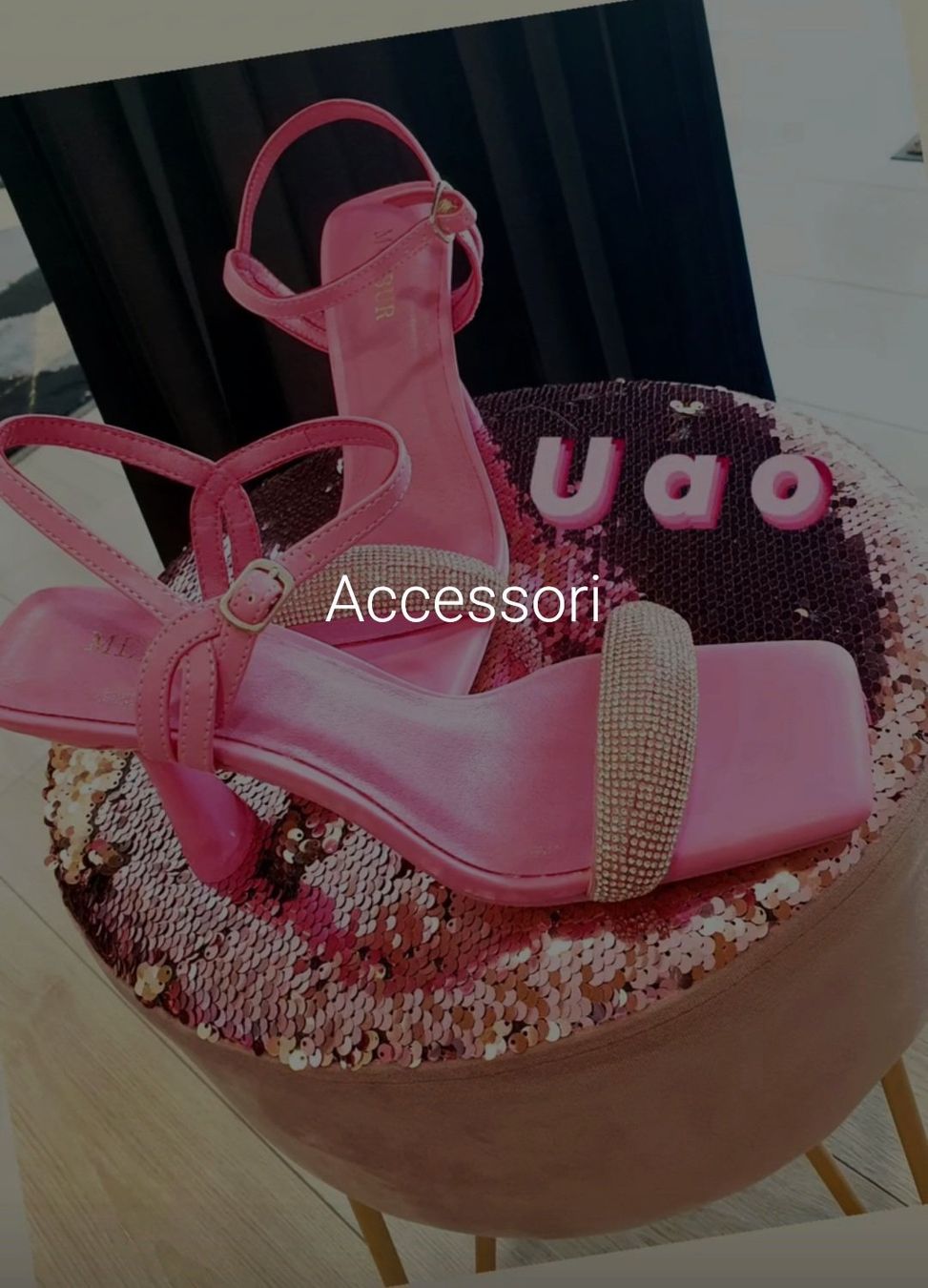 Chaussures femmes: ESAURITE SOLD-OUT – Neuf avec emballage d'origine à Arbedo par mis_d6lr 1
