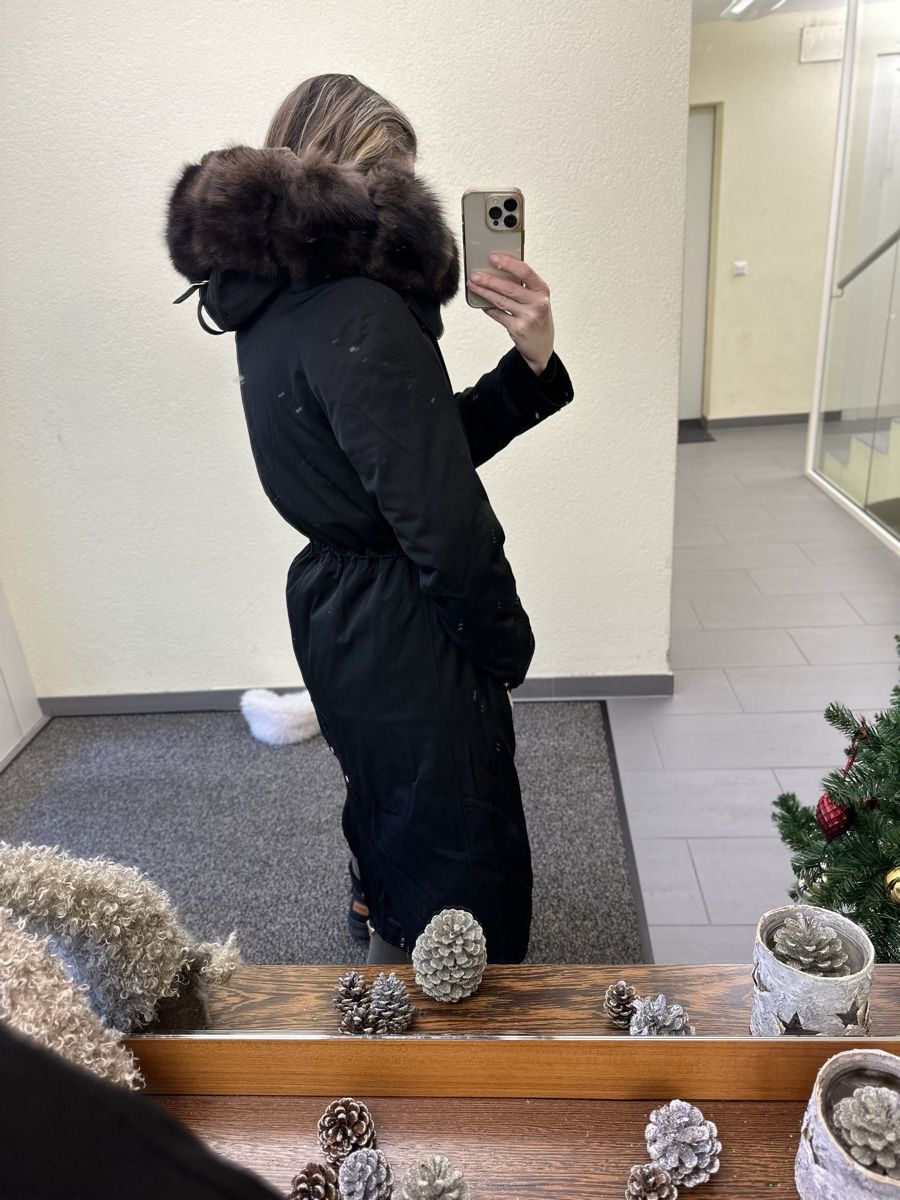 Giacche: parka with natural fur – Usato da Etoy venduto da aal_cby6 5