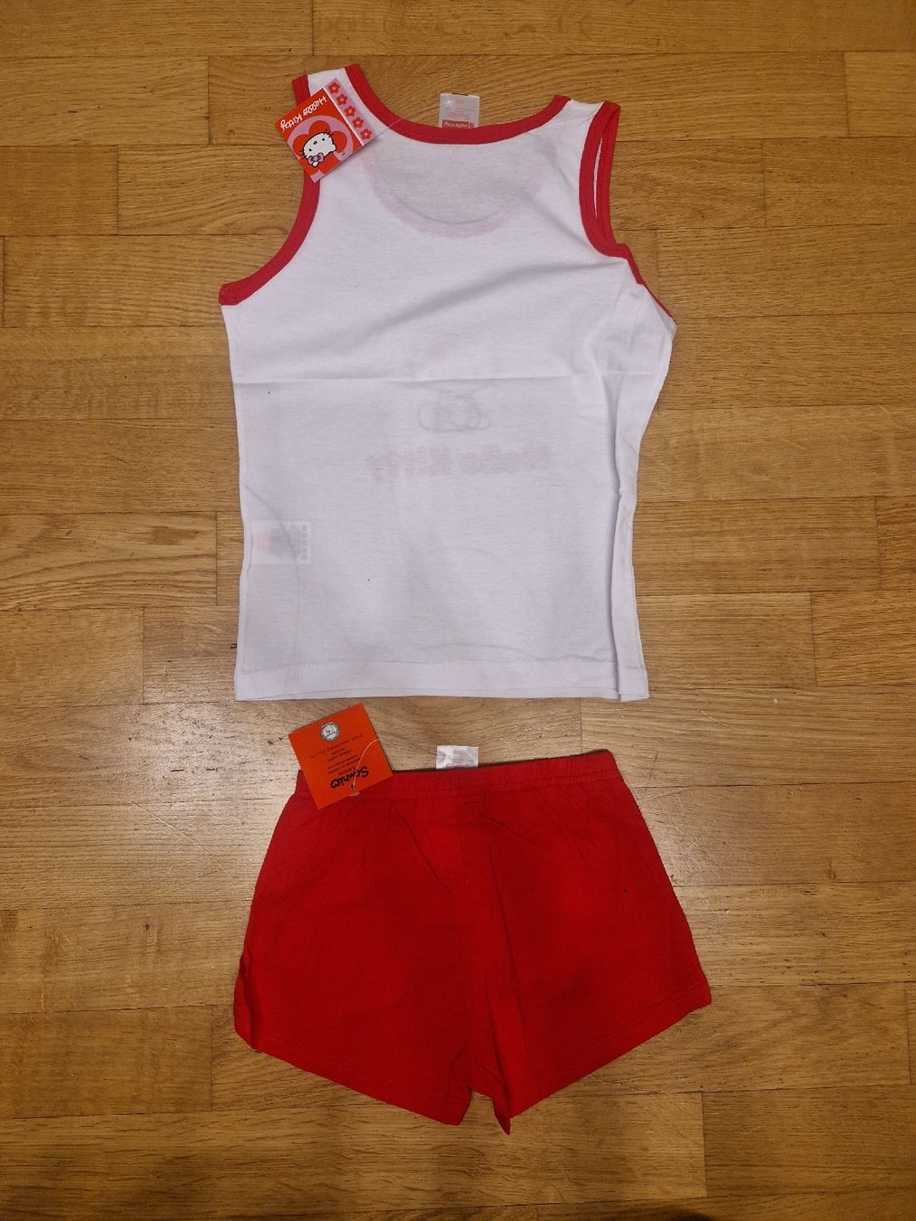Pyjamas: Hello Kitty ensemble pyjama d'été 🍓neuf, taille 140 – Neuf (Voir description) à Penthaz par Sosotroc 1