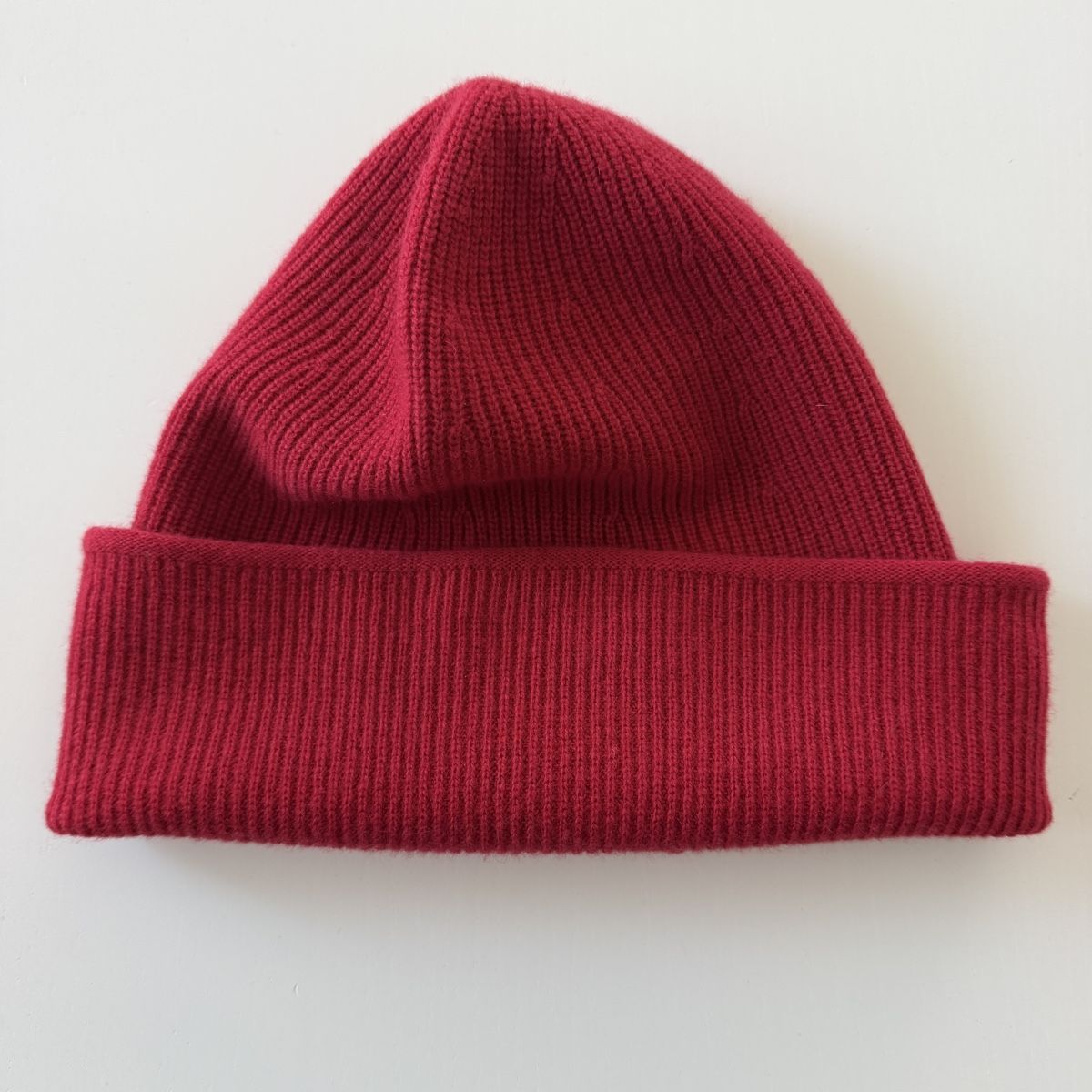 Rundholz Copricapi, berretti & cappellini: RUNDHOLZ new knitted cap – Nuovo (secondo la descrizione) da Freienbach venduto da Avviivva_Shop 2