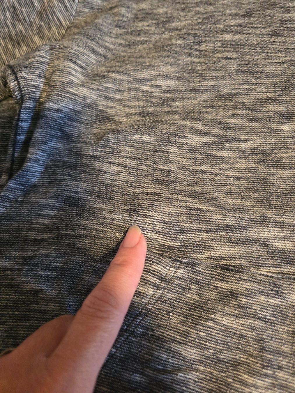 S.Oliver Pulls et sweat-shirts: S.Oliver Pullover Gr. 128/134 – D'occasion à Unterentfelden par Panda-87 4