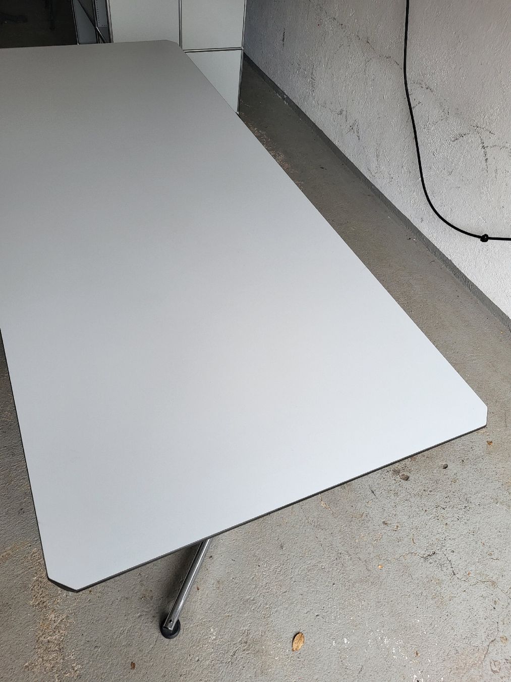 Scrivanie: USM Kitos Tisch 175x75 – Usato da Dietlikon venduto da Yul_yy9w